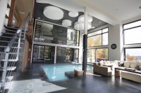Maison de prestigne avec piscine intérieure, Domus 2013